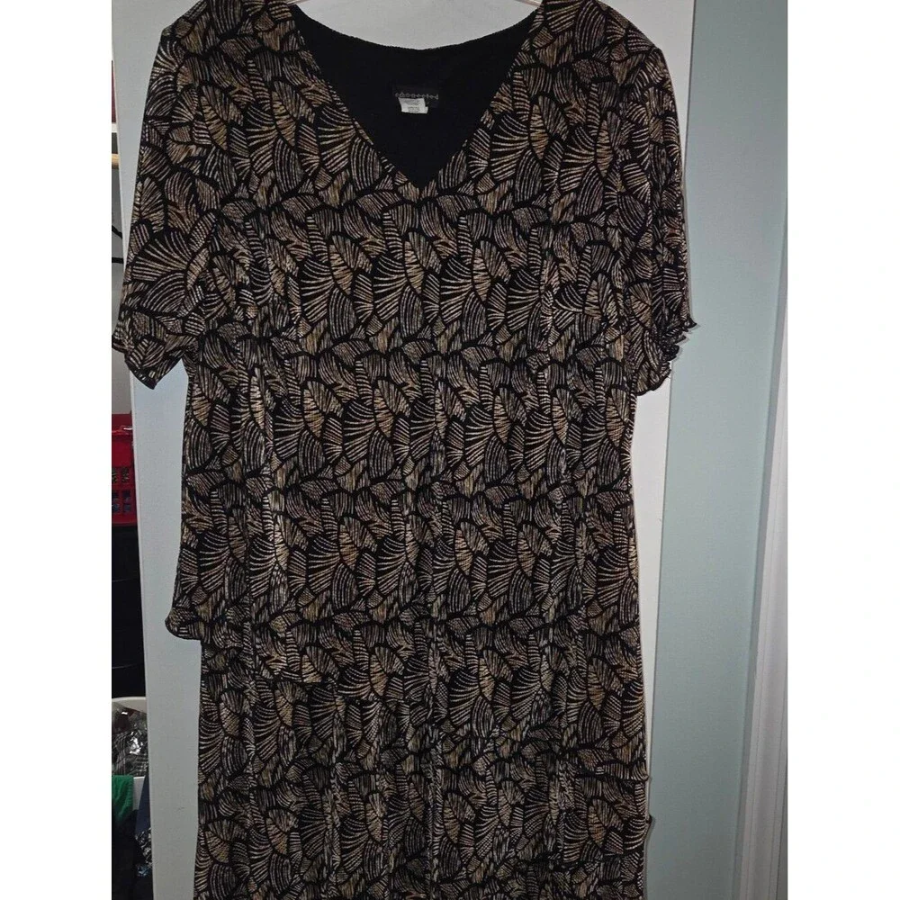 Connected Apparel Tiered Brown Black Floral Stretch Swing Dress